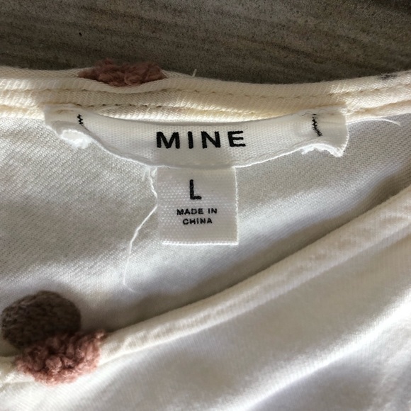 Mine White Polkadot Blouse Size Large - Picture 7 of 9